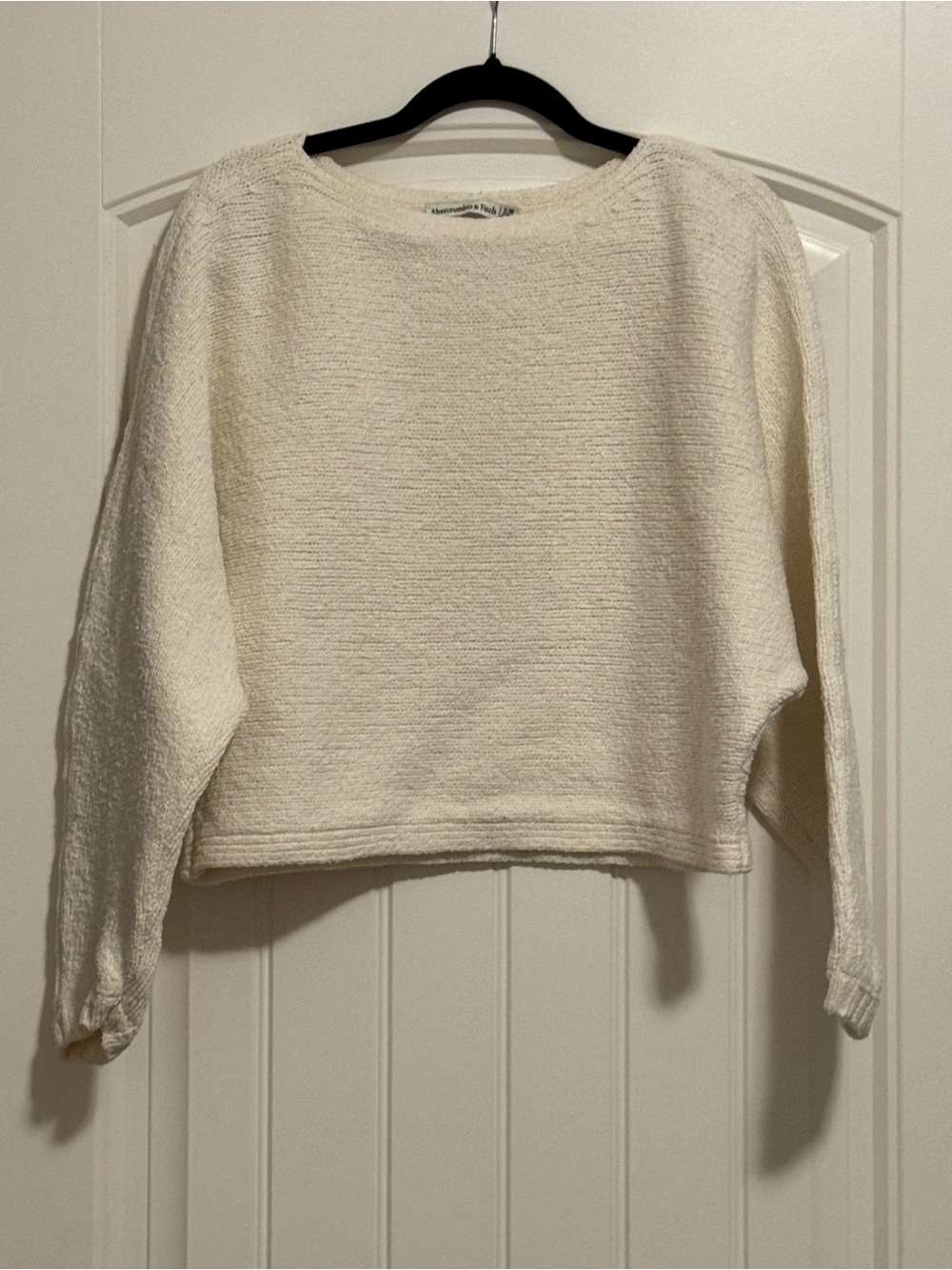 Abercrombie & Fitch Cream Scoop Neck Sweater-size S/M